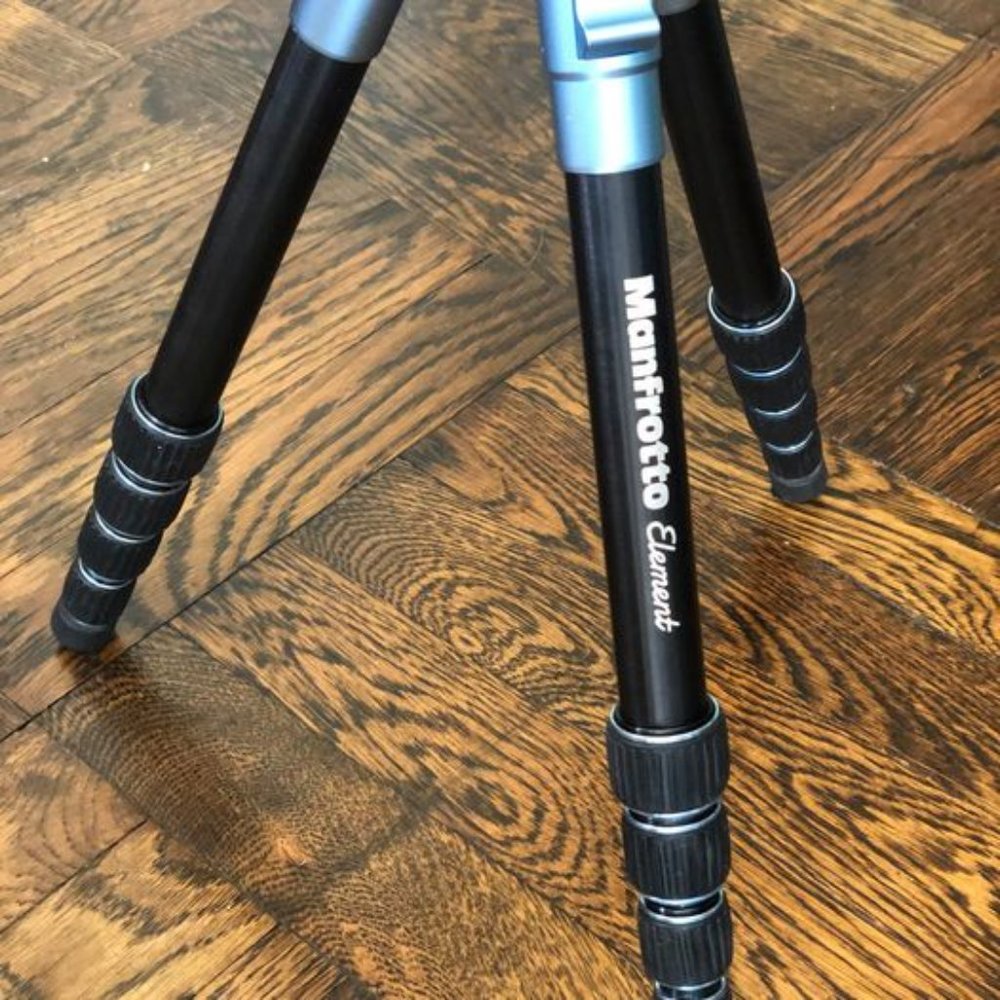 Manfrotto Element Small Traveler Tripod - Picture 6 of 7
